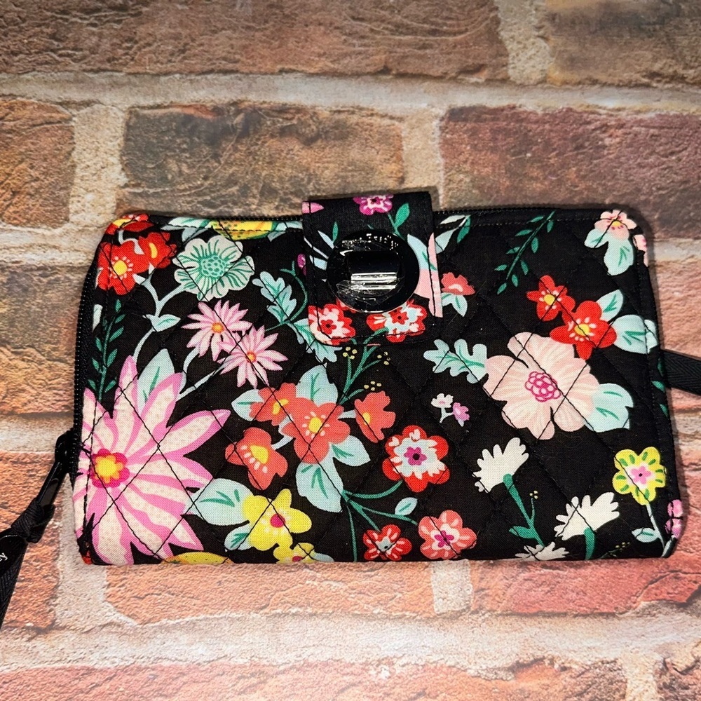 Vera Bradley Multicolor Floral Wallet